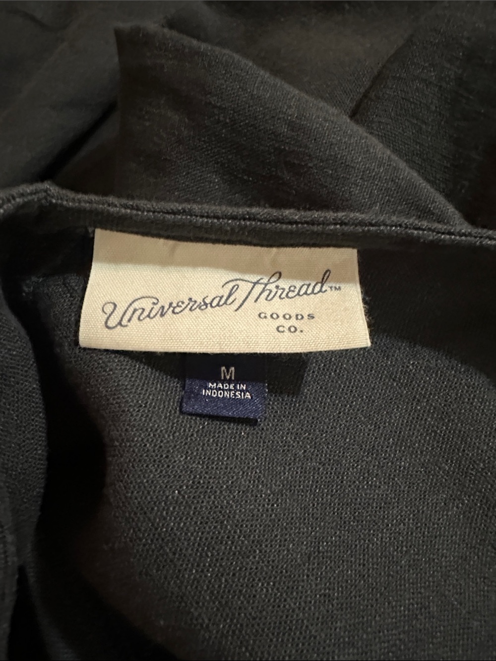 Universal Thread Black V-Neck Wide-Leg Jumpsuit - Picture 2 of 4